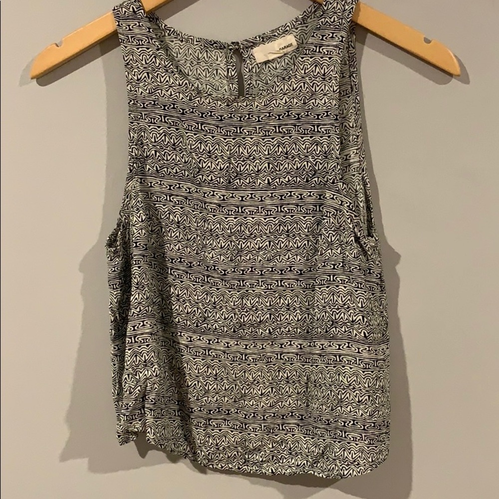 garage - cropped tank
